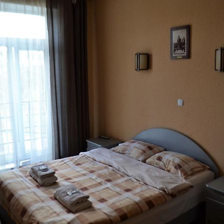 Motel Kalina Chernivtsi Exterior foto