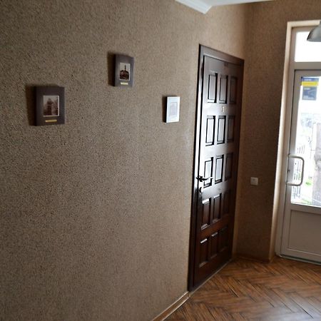 Motel Kalina Chernivtsi Exterior foto