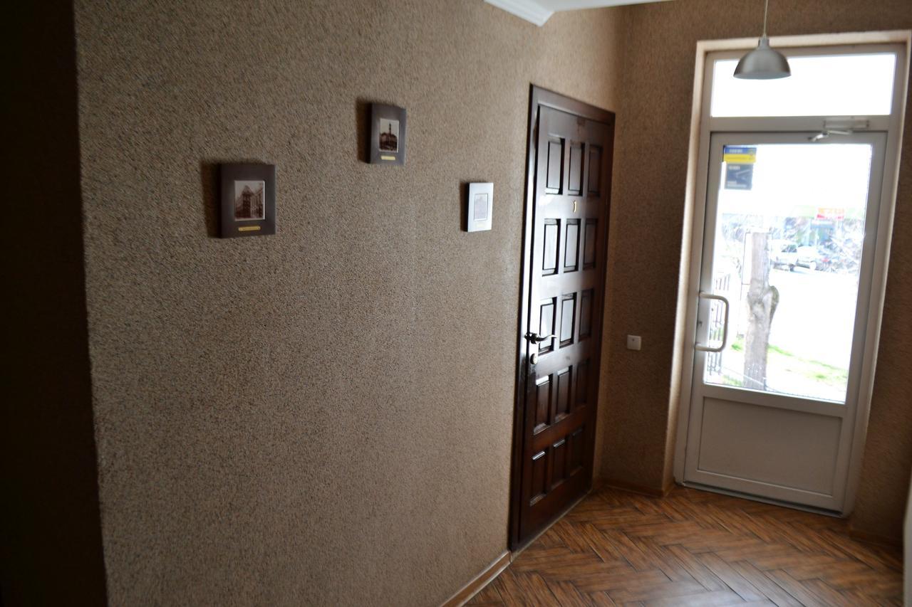 Motel Kalina Chernivtsi Exterior foto